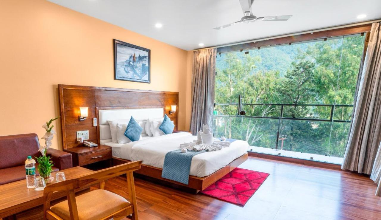 Hotel Divine Lakshmi Ganga Rishīkesh Extérieur photo